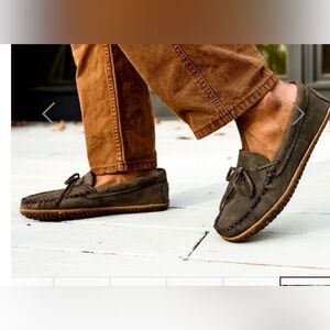 Minnetonka Men’s Tie Tread Moccasins